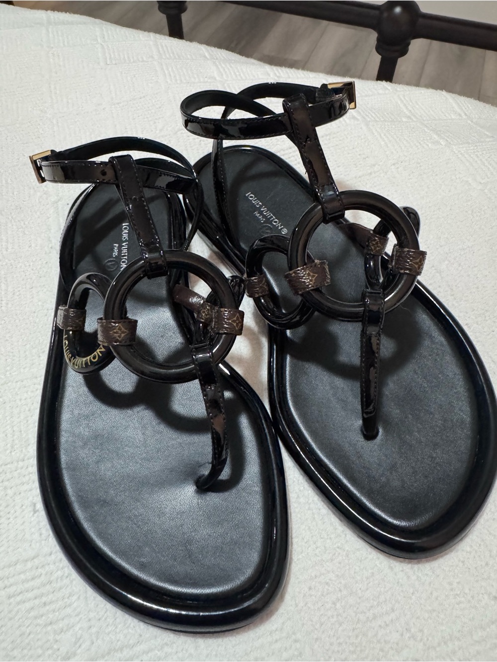 Louis Vuitton Black Patent Leather Circle-Accent T-Strap Sandals